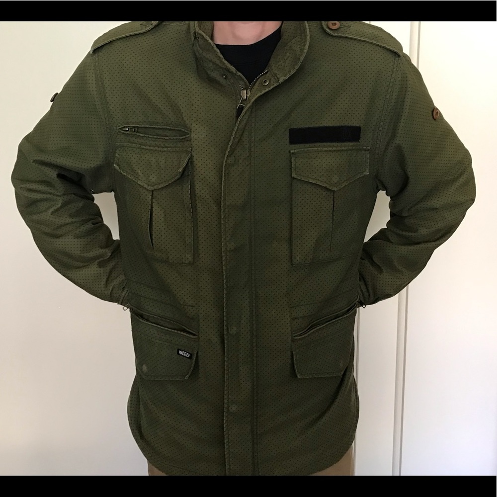 10.Deep Men’s Jacket